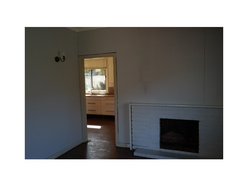 30 Brownell Crescent, Medina WA 6167