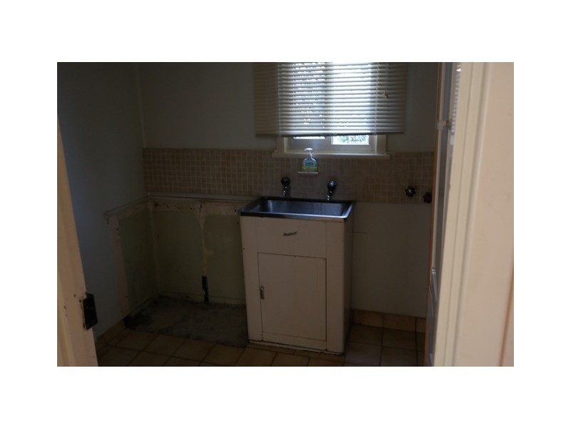 30 Brownell Crescent, Medina WA 6167