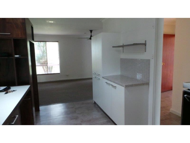 15 Crawford Street, Mandurah WA 6210