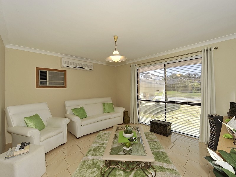 15 Satinash Rtt, Halls Head WA 6210