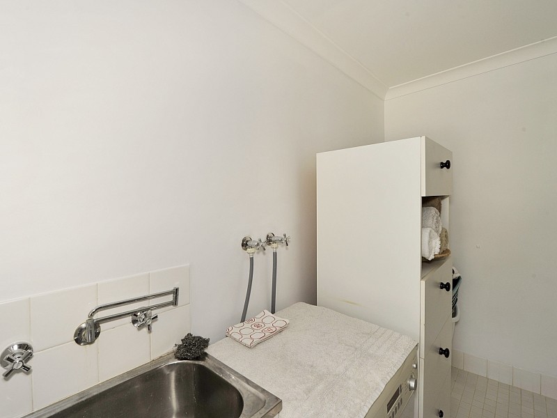 15 Satinash Rtt, Halls Head WA 6210