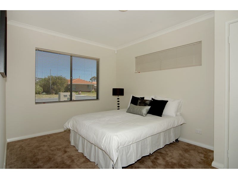 1/78 Gibson Street, Mandurah WA 6210