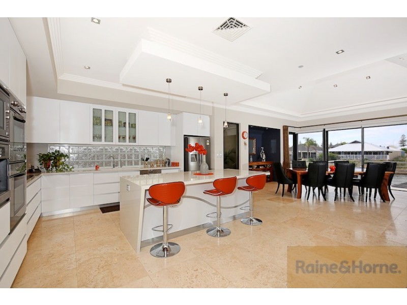 20 Nyari Court, Halls Head WA 6210