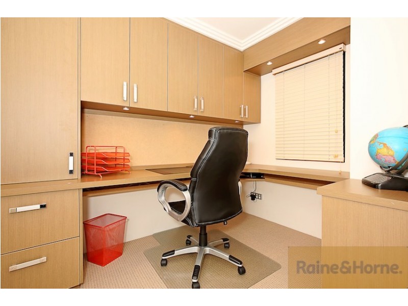 20 Nyari Court, Halls Head WA 6210