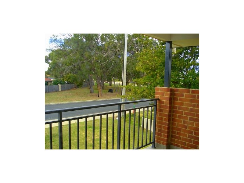 37B Beacham Street, Coodanup WA 6210