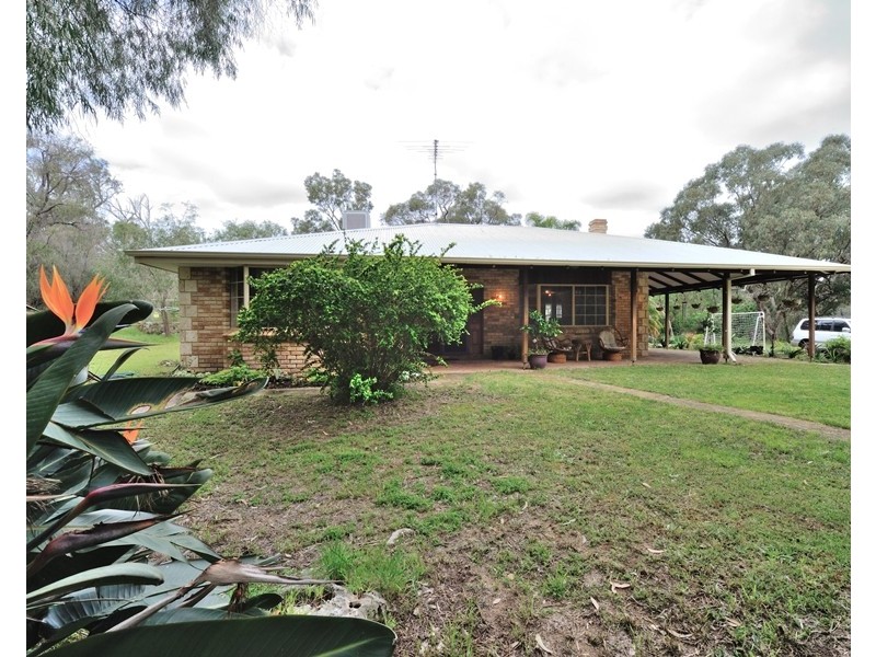 80 Clifton Downs Rd, Herron WA 6211