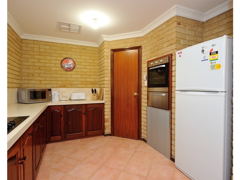 80 Clifton Downs Rd, Herron WA 6211