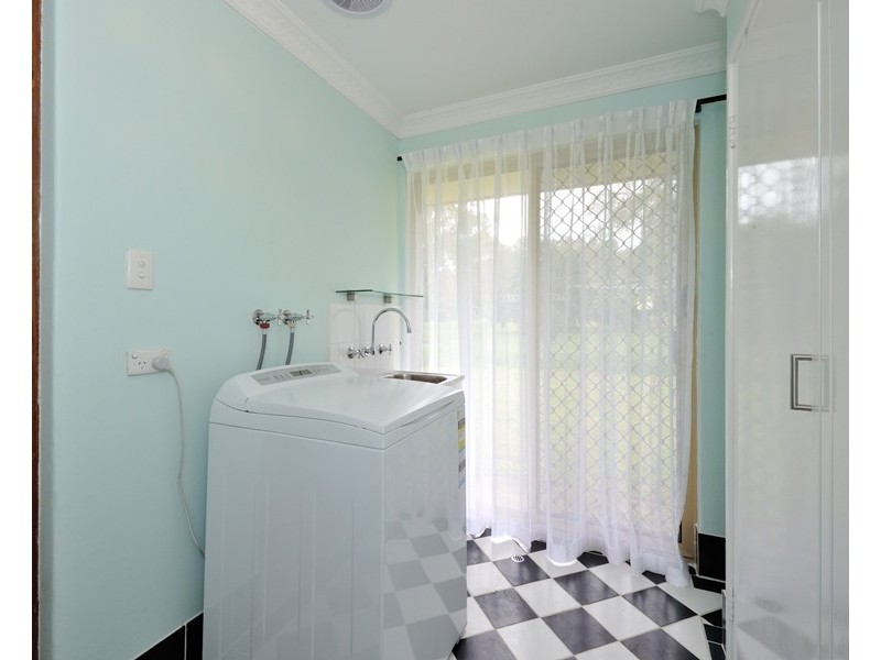 80 Clifton Downs Rd, Herron WA 6211