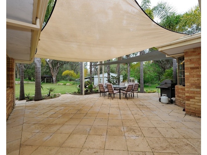 80 Clifton Downs Rd, Herron WA 6211