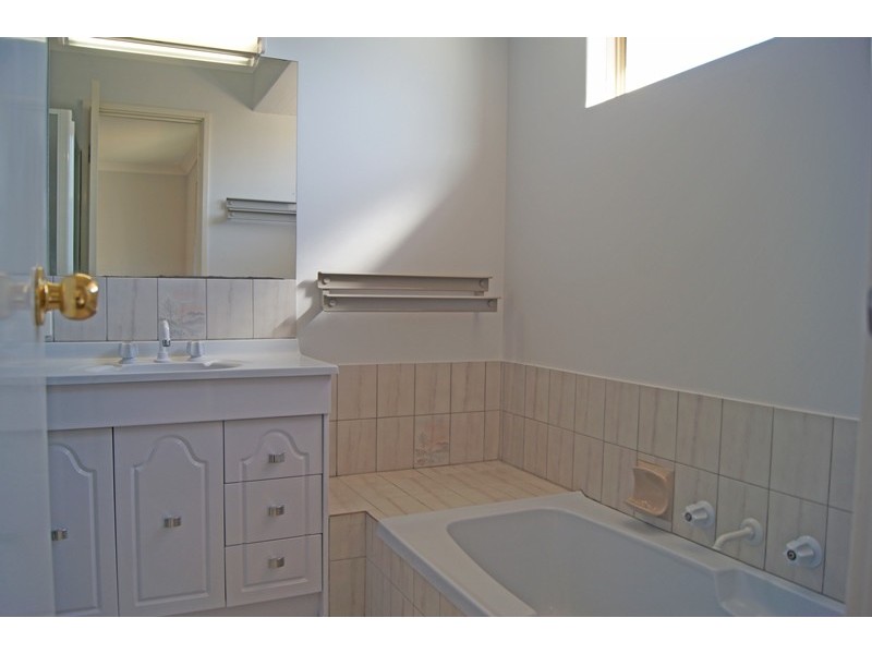 1/22-24 Day Rd, Mandurah WA 6210