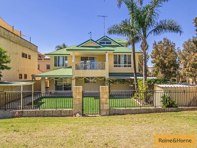 34 Ormsby Tce, Mandurah WA 6210