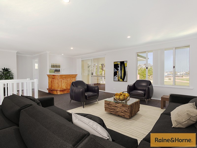 34 Ormsby Tce, Mandurah WA 6210