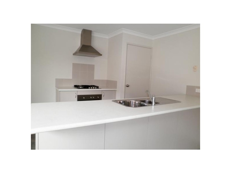 6 Kelso Lane, Greenfields WA 6210