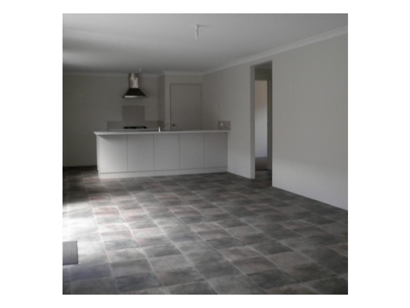 6 Kelso Lane, Greenfields WA 6210