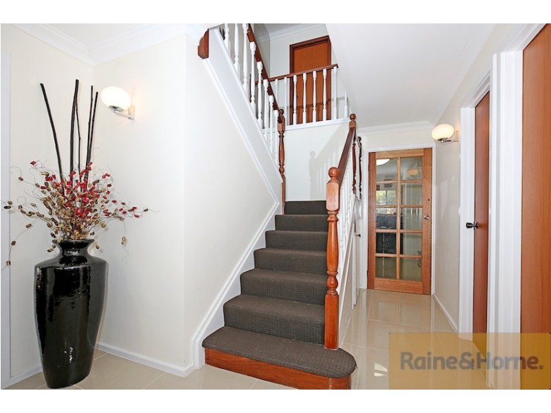 18 Melaleuca Terrace, Halls Head WA 6210