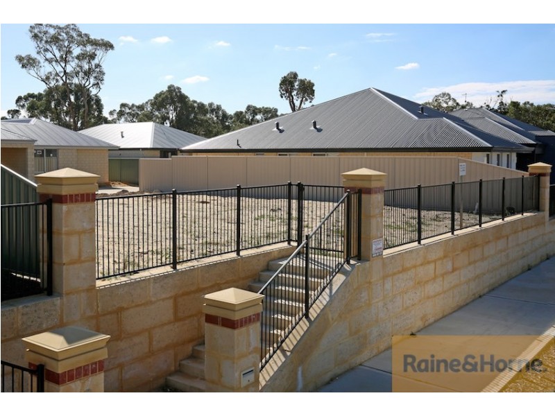 51 Ravendale Drive, Dudley Park WA 6210