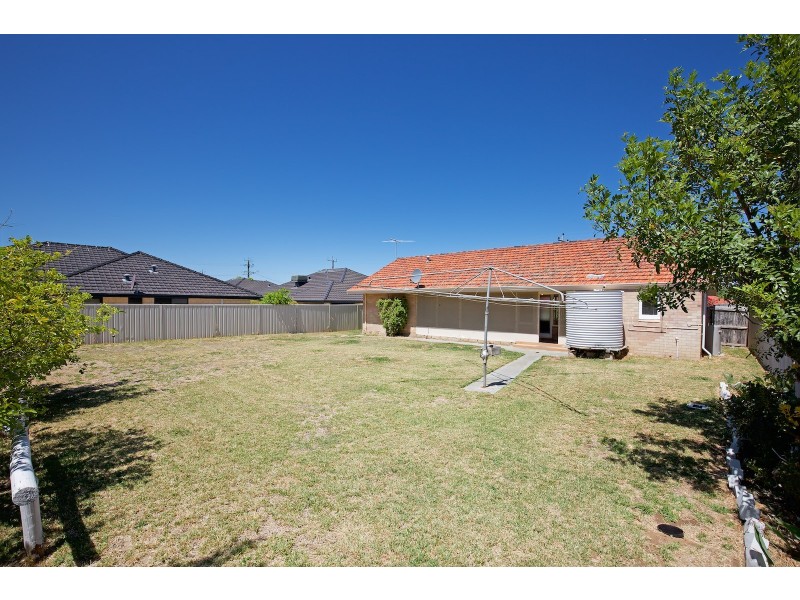 70 Leslie Street, Dudley Park WA 6210