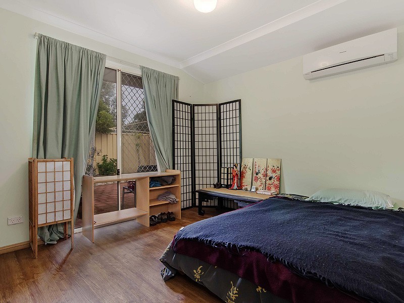 16 Menna Brace, Greenfields WA 6210