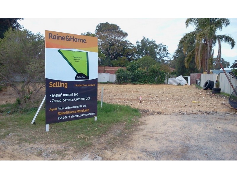 7 Foulkes Place, Mandurah WA 6210