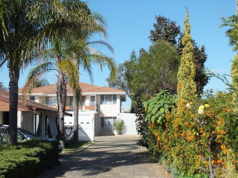 4/33 Creery Street, Mandurah WA 6210