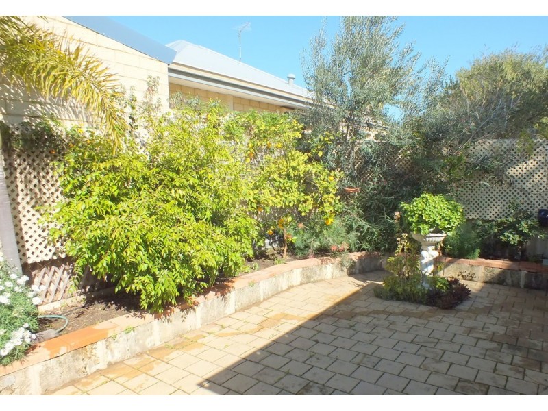 4/33 Creery Street, Mandurah WA 6210