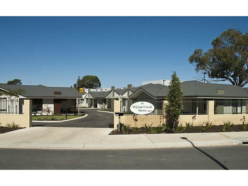 16 Legend Crescent, Mandurah WA 6210