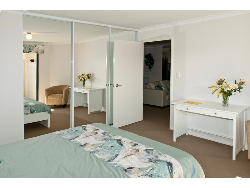 16 Legend Crescent, Mandurah WA 6210