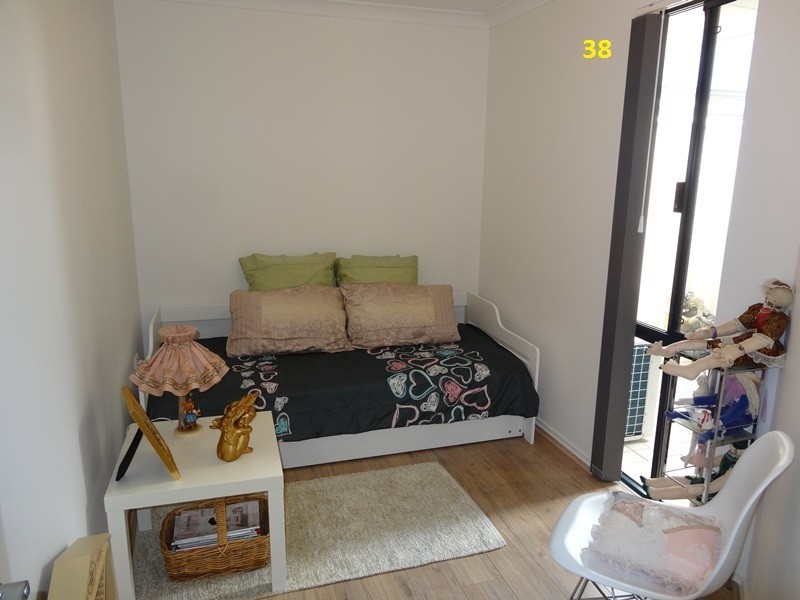 16 Legend Crescent, Mandurah WA 6210