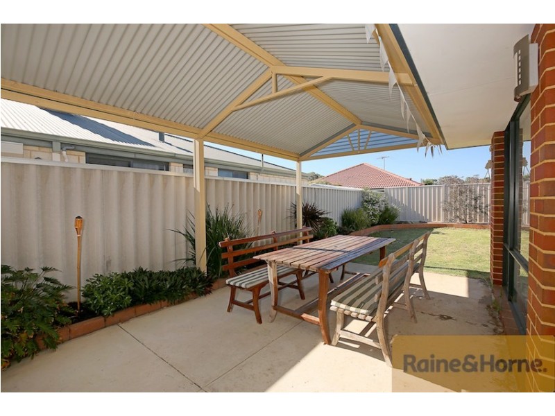 24 Cane Road, Greenfields WA 6210