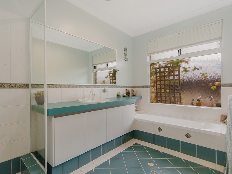 11 Midsummer Circle, Pinjarra WA 6208