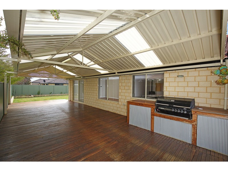 40 Goldseeker Loop, Ravenswood WA 6208