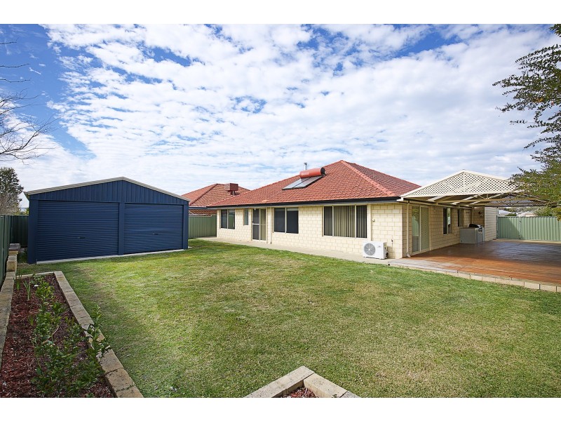 40 Goldseeker Loop, Ravenswood WA 6208