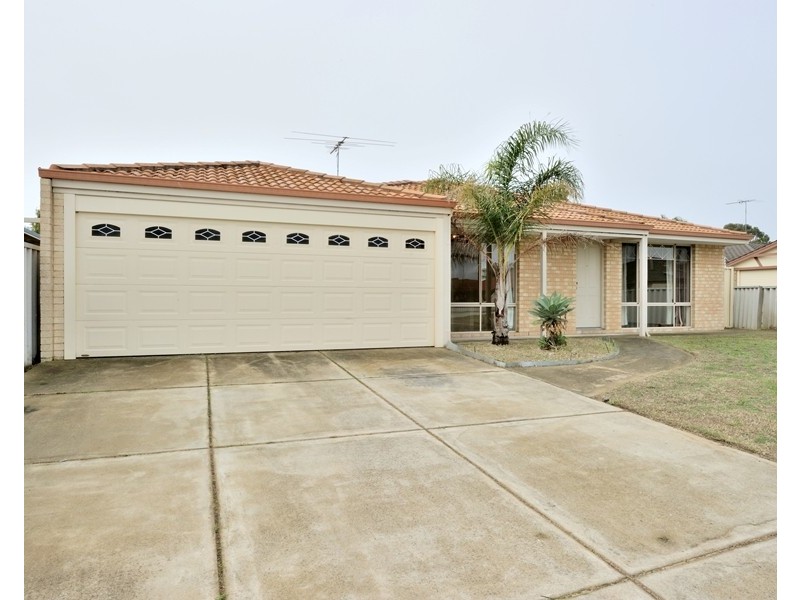 14 Buchanan Elbow, Greenfields WA 6210