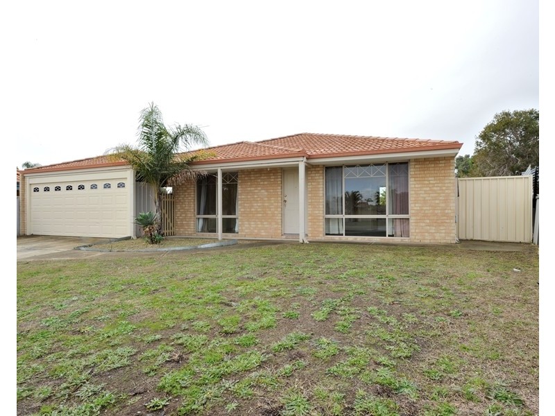 14 Buchanan Elbow, Greenfields WA 6210