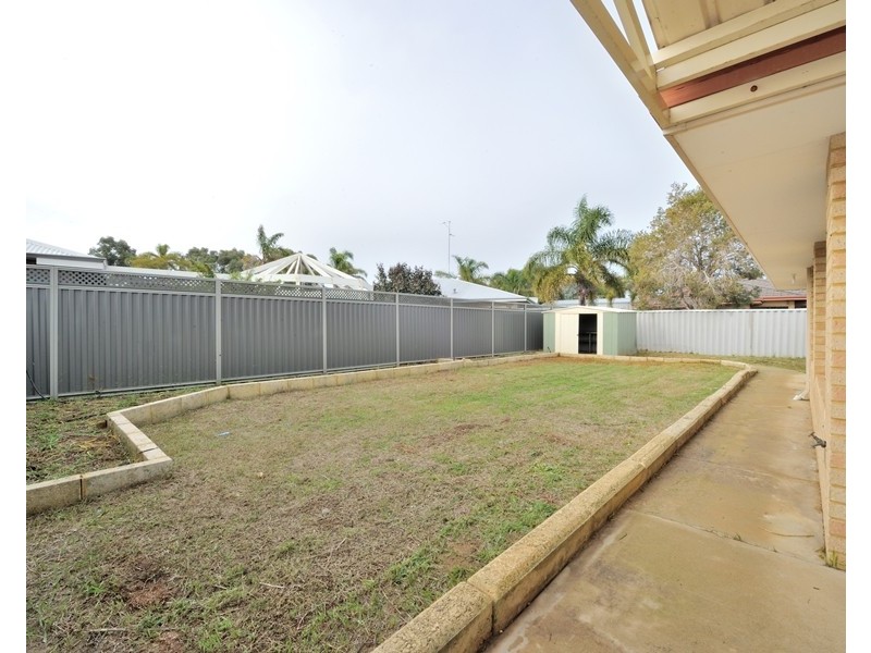 14 Buchanan Elbow, Greenfields WA 6210