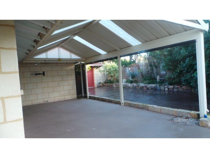 19 Lindley Rd, Halls Head WA 6210