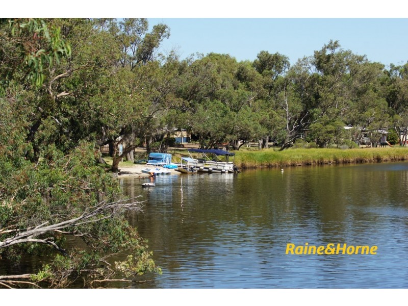 20 Holloway Turn, Ravenswood WA 6208