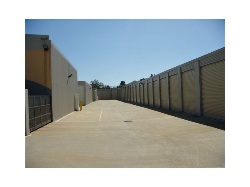 11 Watson Dve, Barragup WA 6209