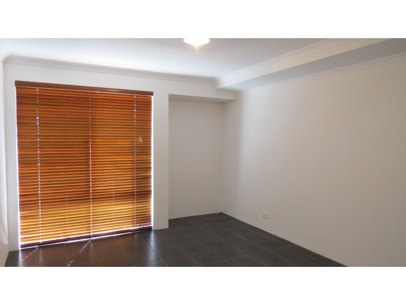 55 Willow Brook View, Meadow Springs WA 6210