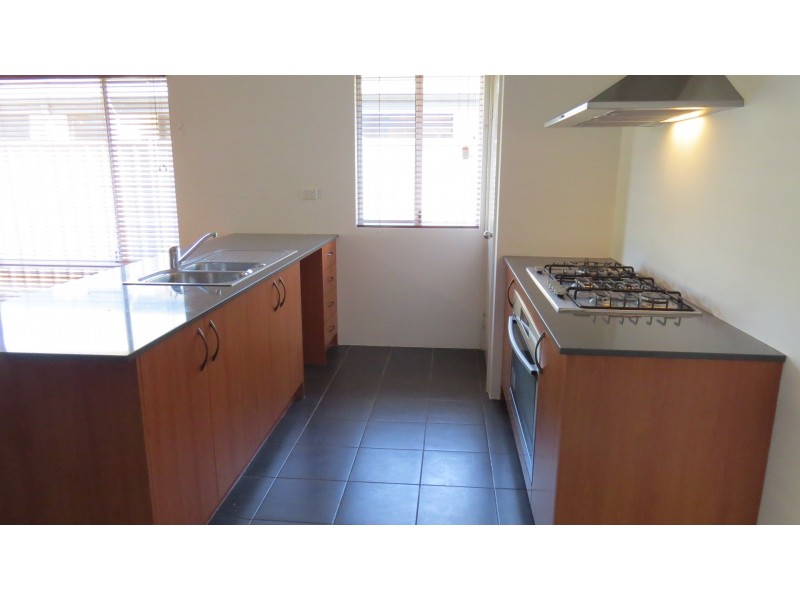 55 Willow Brook View, Meadow Springs WA 6210