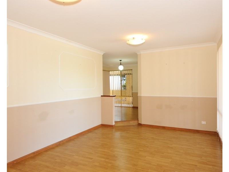 83 Portmarnock Circle, Halls Head WA 6210