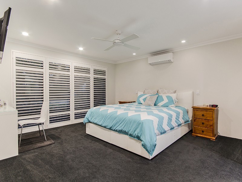 12 Norton Ave, Coodanup WA 6210