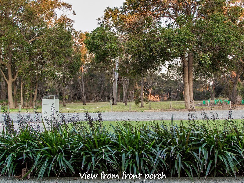 12 Norton Ave, Coodanup WA 6210