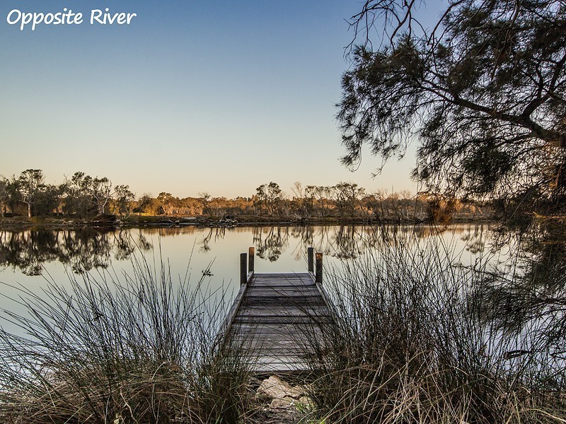 12 Norton Ave, Coodanup WA 6210