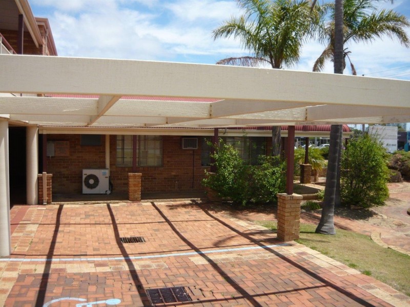 69 Pinjarra Road, Mandurah WA 6210