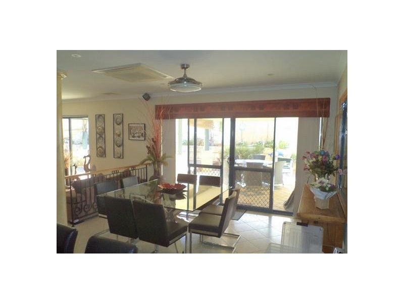 13 Pinnace Court, Halls Head WA 6210