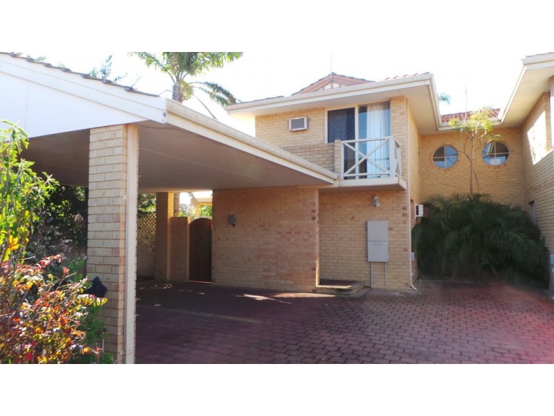 2/2 Creery Street, Dudley Park WA 6210