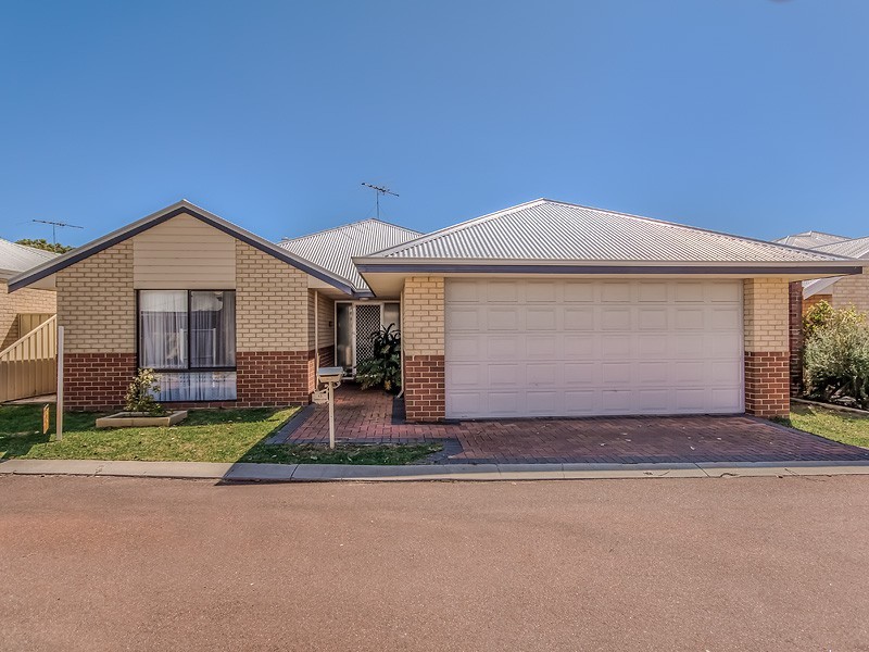 13 Zamia Loop, Falcon WA 6210