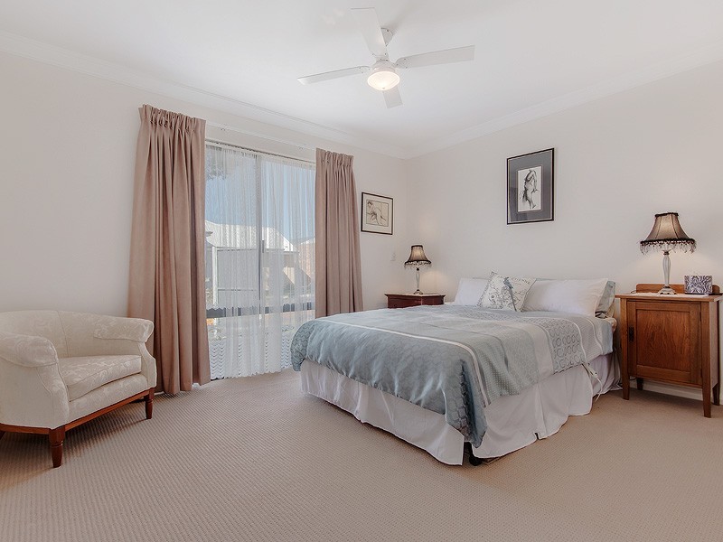13 Zamia Loop, Falcon WA 6210