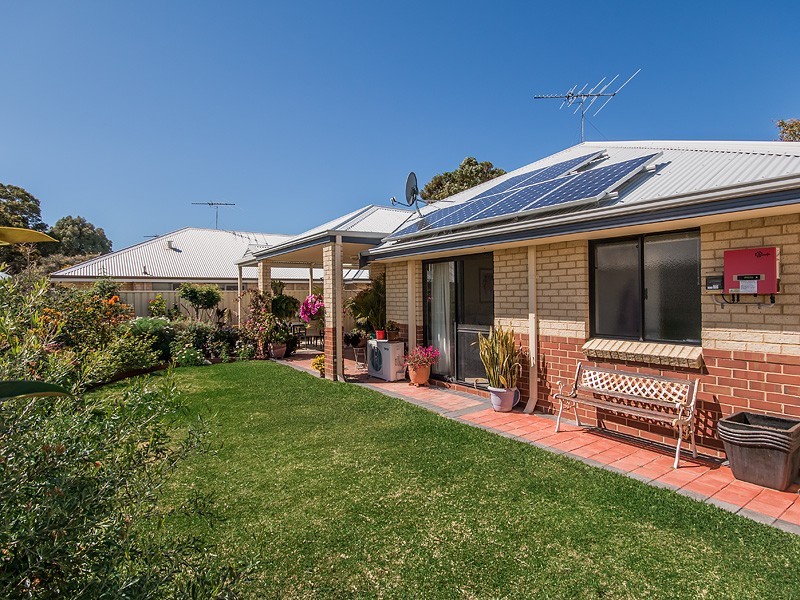13 Zamia Loop, Falcon WA 6210